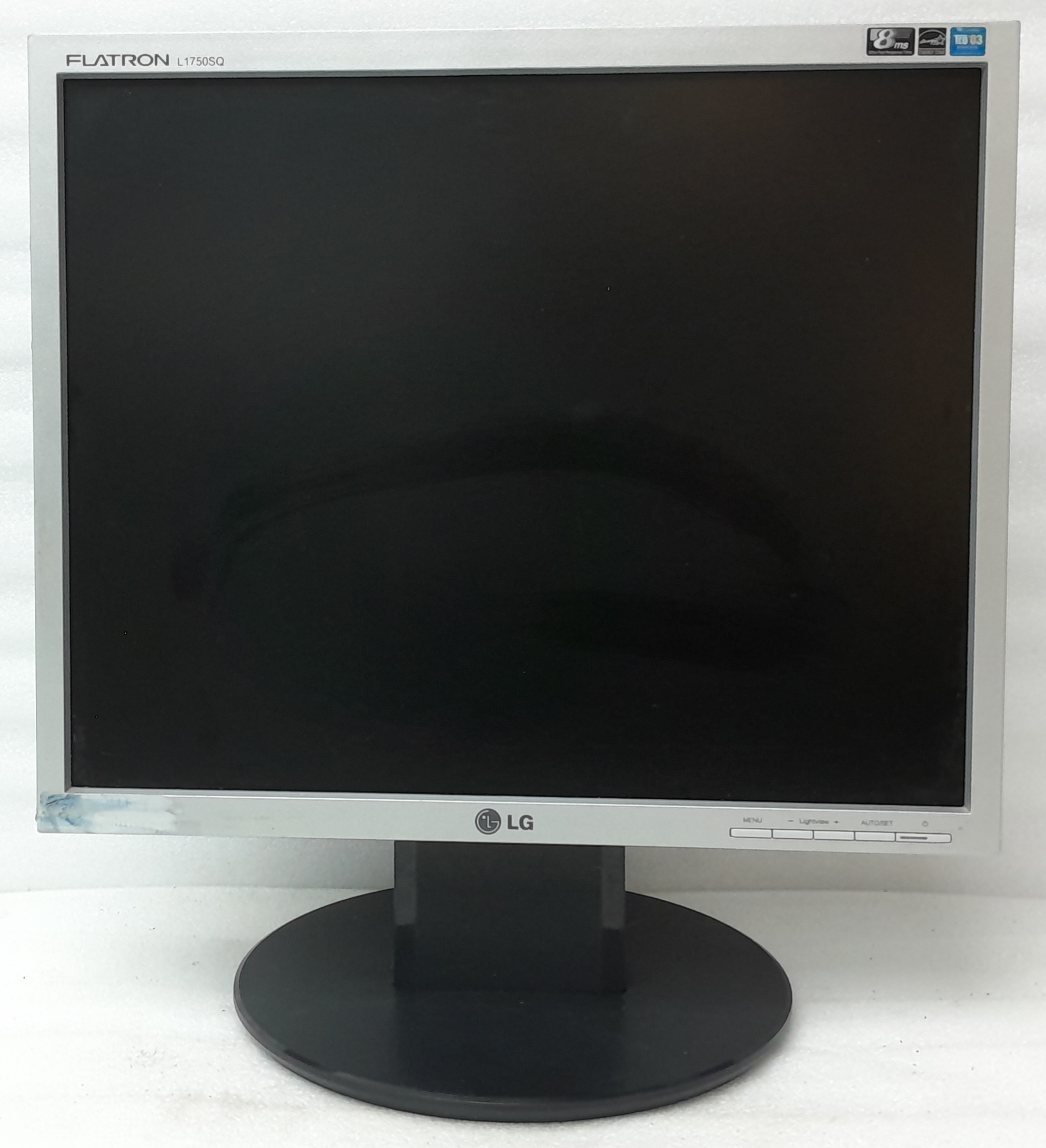 Lg_Flatron_L1750sq-sn_2-11.jpg Lg_Flatron_L1750sq-sn_2