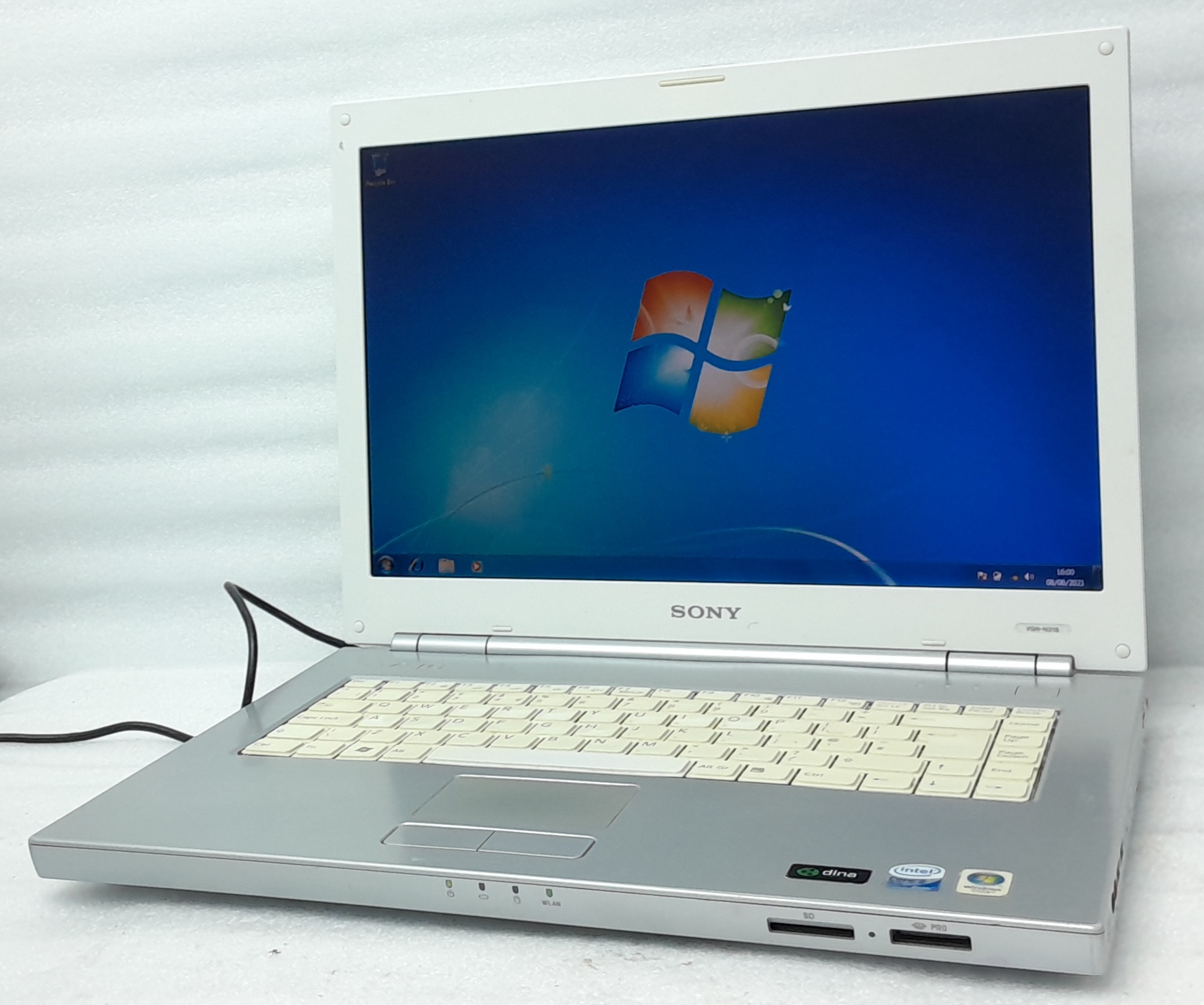 Sony Windows Laptop PC Vaio Vgn-n31s - Core 2 Duo T5500 @ 1.67